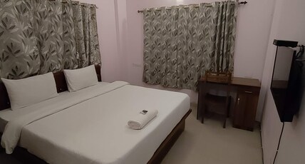 IPRASS Stays Shashtri Nagar Room Type - Bedroom 1