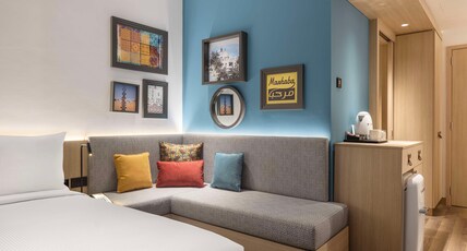 Hampton by Hilton Kuwait Salmiya Room Type - QUEEN ROOM W SOFA BED SM