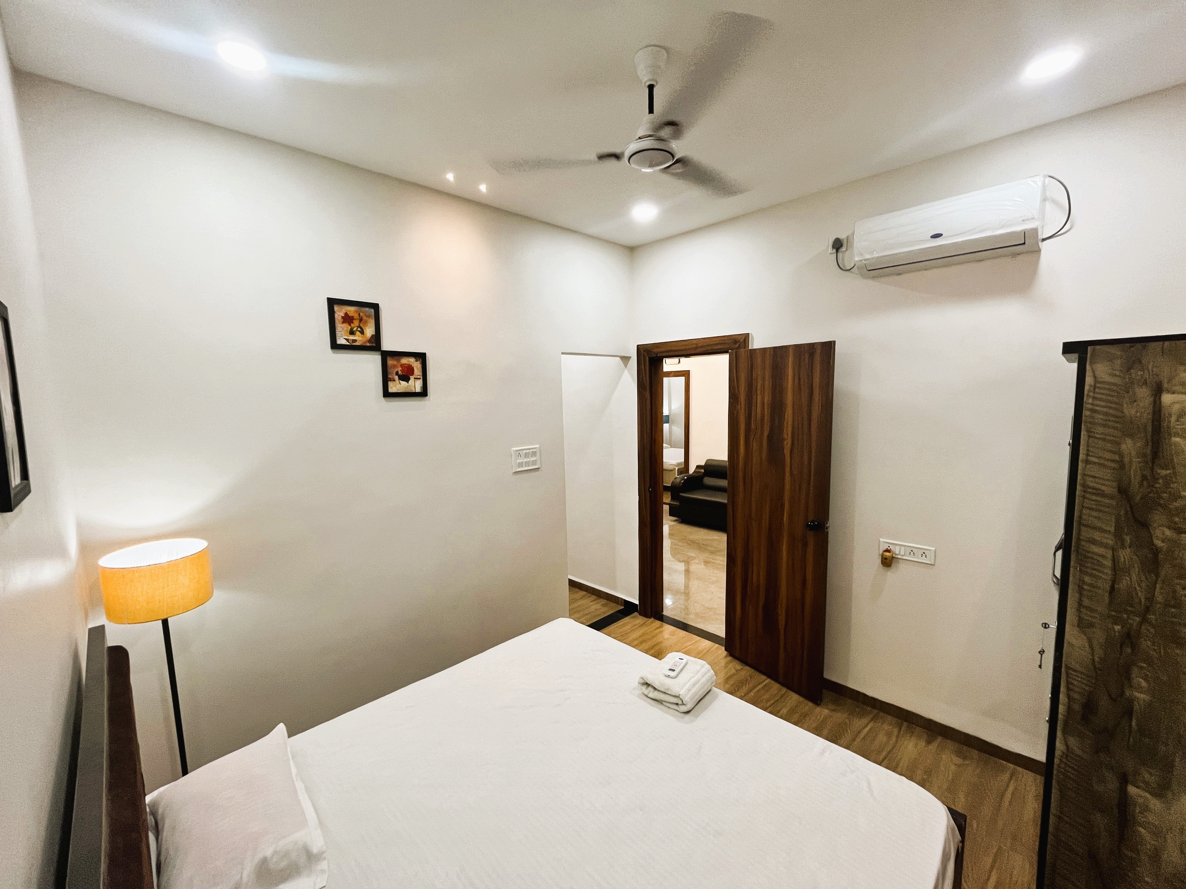 Shree Stay INN Luxe` Holiday Home - Tap to explore photos