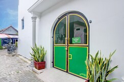 Hotel O Yogyakarta near Jalan Malioboro formerly Malio Inn