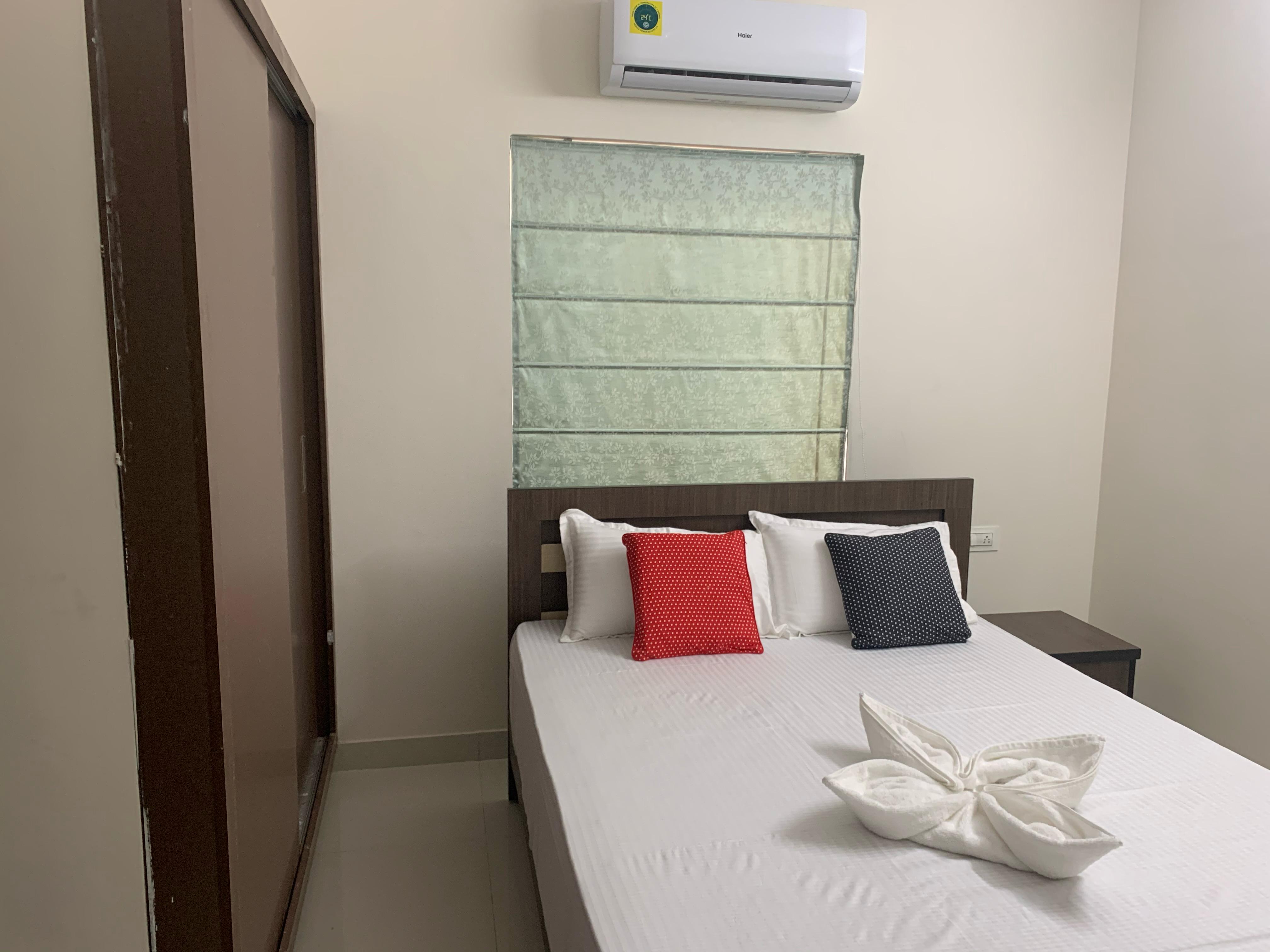 Urban Nest Homestays - Tap to explore photos