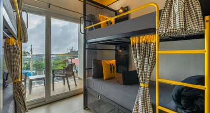 The Hosteller Kodaikanal Room Type - Bed in 4 Bed Mixed Dormitory with Balcony and Mountain View