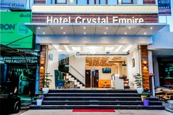 hotel crystal empire
