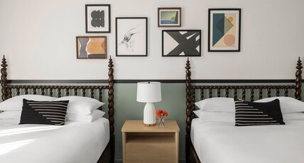 Kimpton Canary Hotel, an IHG hotel Room Type - 2 Queen Premium Mobility Accessible Tub