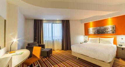 Hampton By Hilton Iasi Room Type - QUEEN ROOM
