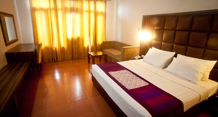 Hotel Pong View Room Type - Deluxe Valley View Room