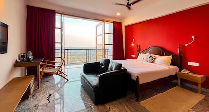 Meridian Hill Top Room Type - Valley View Room With Balcony