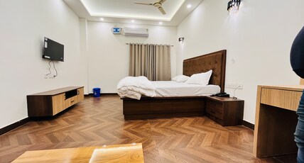 Gulmohar Hotel Room Type - Super Deluxe AC