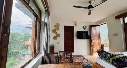 Basera by Mountain Story Room Type - Premium Room With Terrace