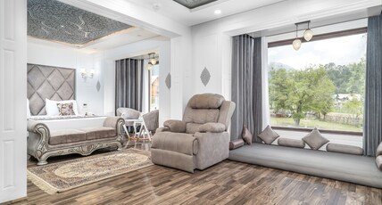 Pahalgam Hill Side Resort & spa Room Type - Luxury Suite with Jaccuzi