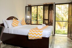 Hotel Jaisas Paradise