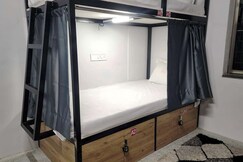 Srisai Dormitory And Room