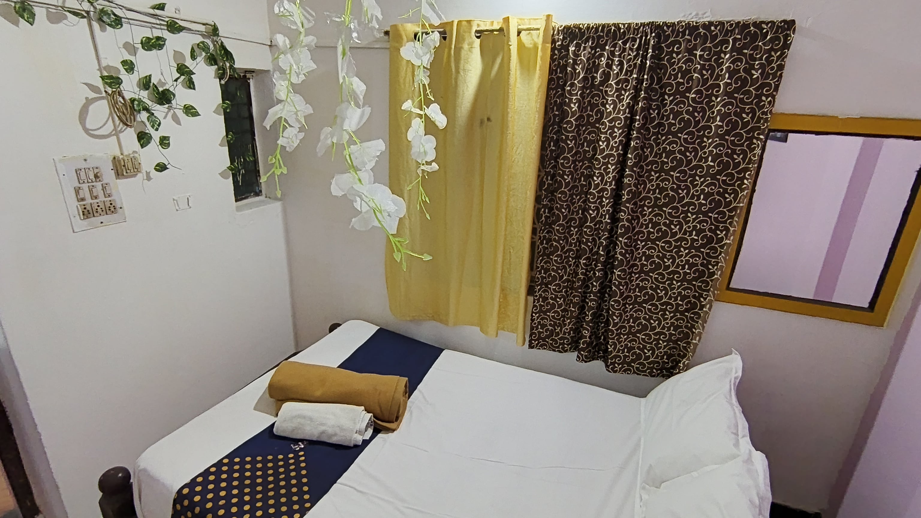 ADH Mysore Nivas - Tap to explore photos