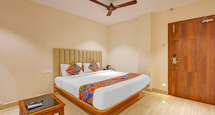 FabHotel Siddarth Prime Room Type - Deluxe Room