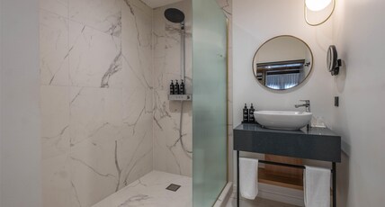 Cour Des Loges Lyon, A Radisson Collection Hotel Room Type - Collection Room