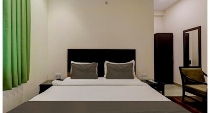 Riddhi Inn Room Type - Classic Room