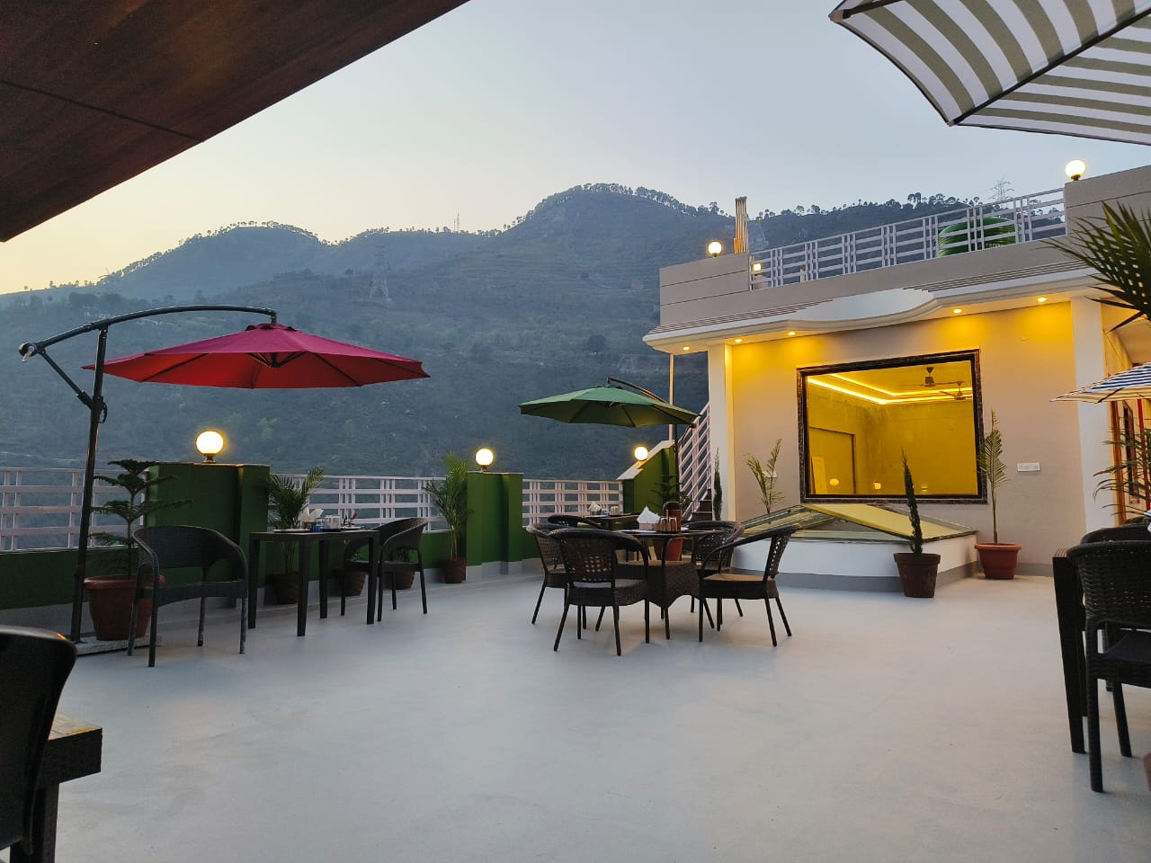 JAYATI PALACE HOTEL (Property With BathTUB Facility) - Tap to explore photos