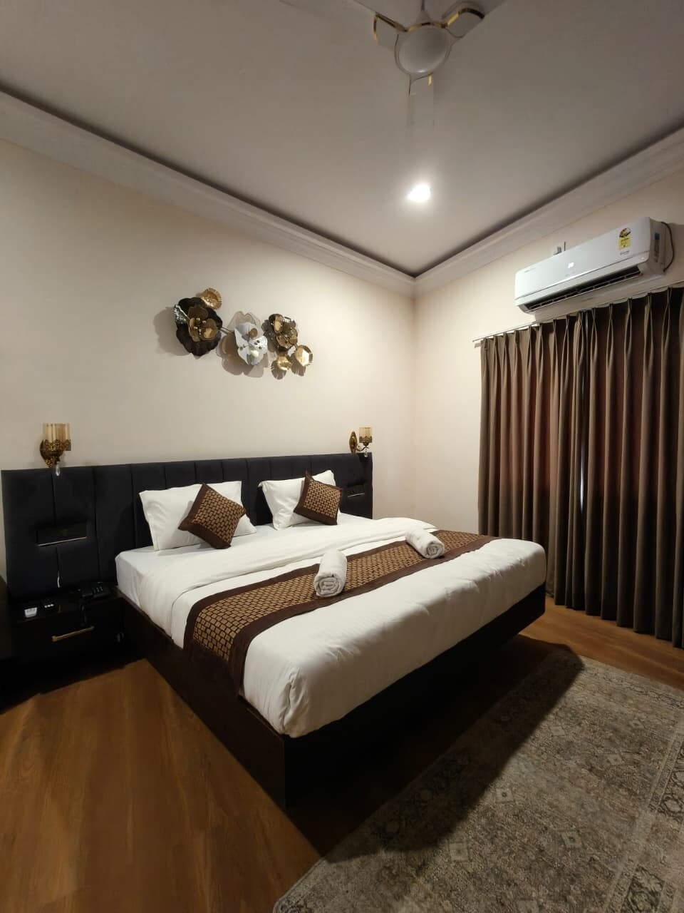 Suruchi Hotel & Restaurant - Tap to explore photos
