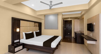 Collection O Dahisar Mori Kalyan Phata Formerly Pearl Residency Room Type - Deluxe