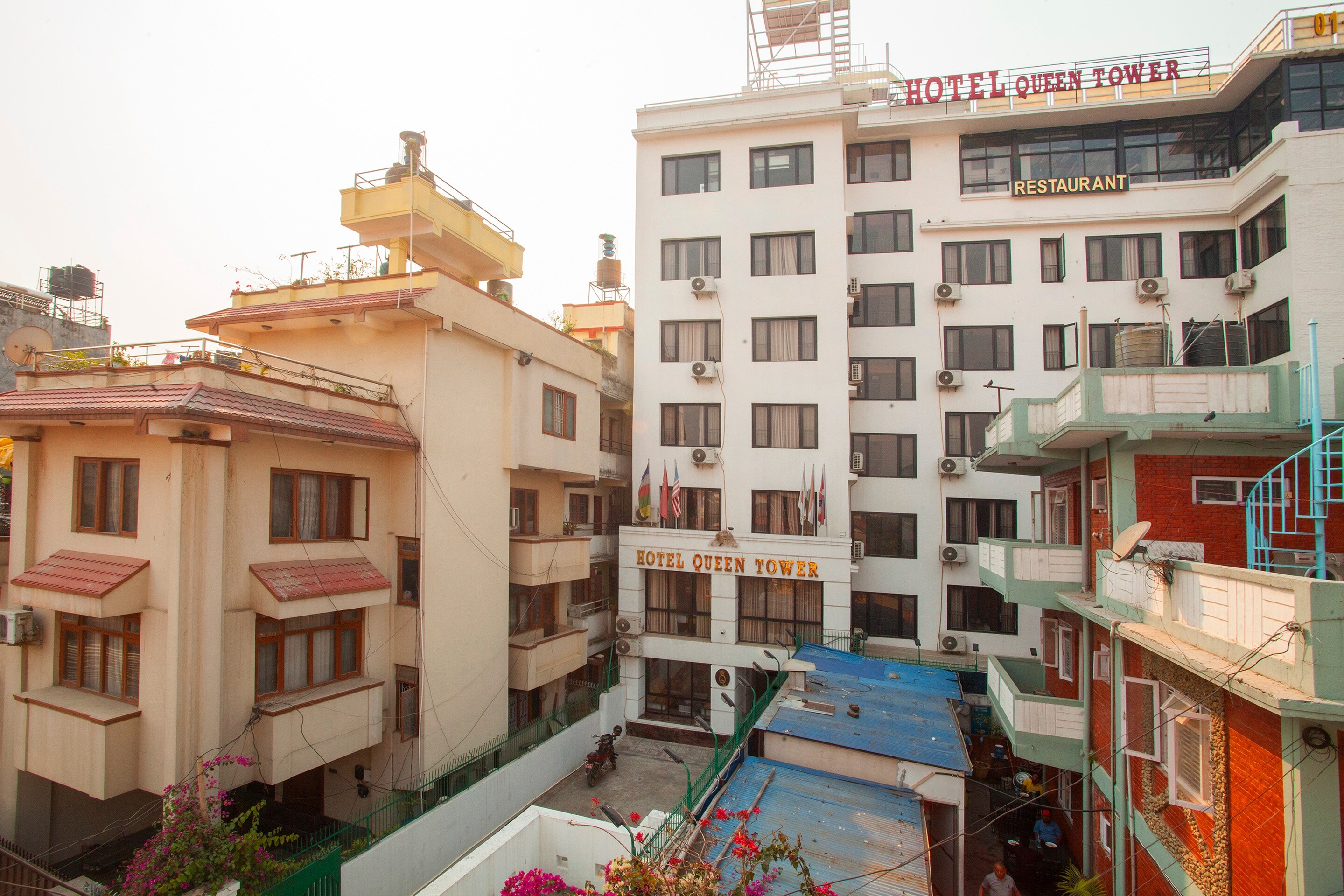 OYO 818 Hotel Queen Tower - Tap to explore photos