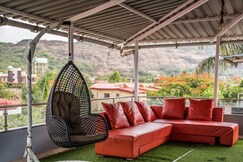 Saffron sky villa Lonavala by Sabo Stays
