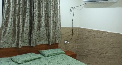 Guru Kripa Kevalam  Home Stay Room Type - Bedroom