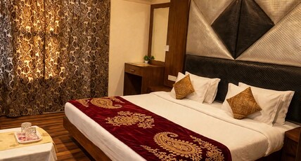 Mountain Breeze Room Type - Deluxe Room 205