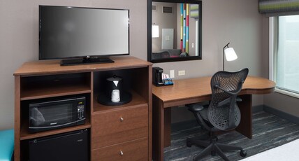 Hampton Inn & Suites by Hilton Chicago-North Shore/Skokie Room Type - 2 QNS HEARING ACC NOSMOK