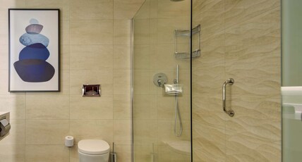 DoubleTree by Hilton Malta Room Type - TWIN GUEST ROOM - SEA VIEW