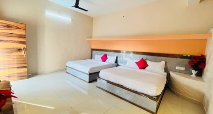 Private rooms in villa Room Type - Family Four-Bed Non Ac With Balcony 