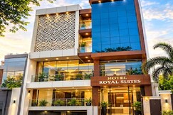 Hotel Royal Suites