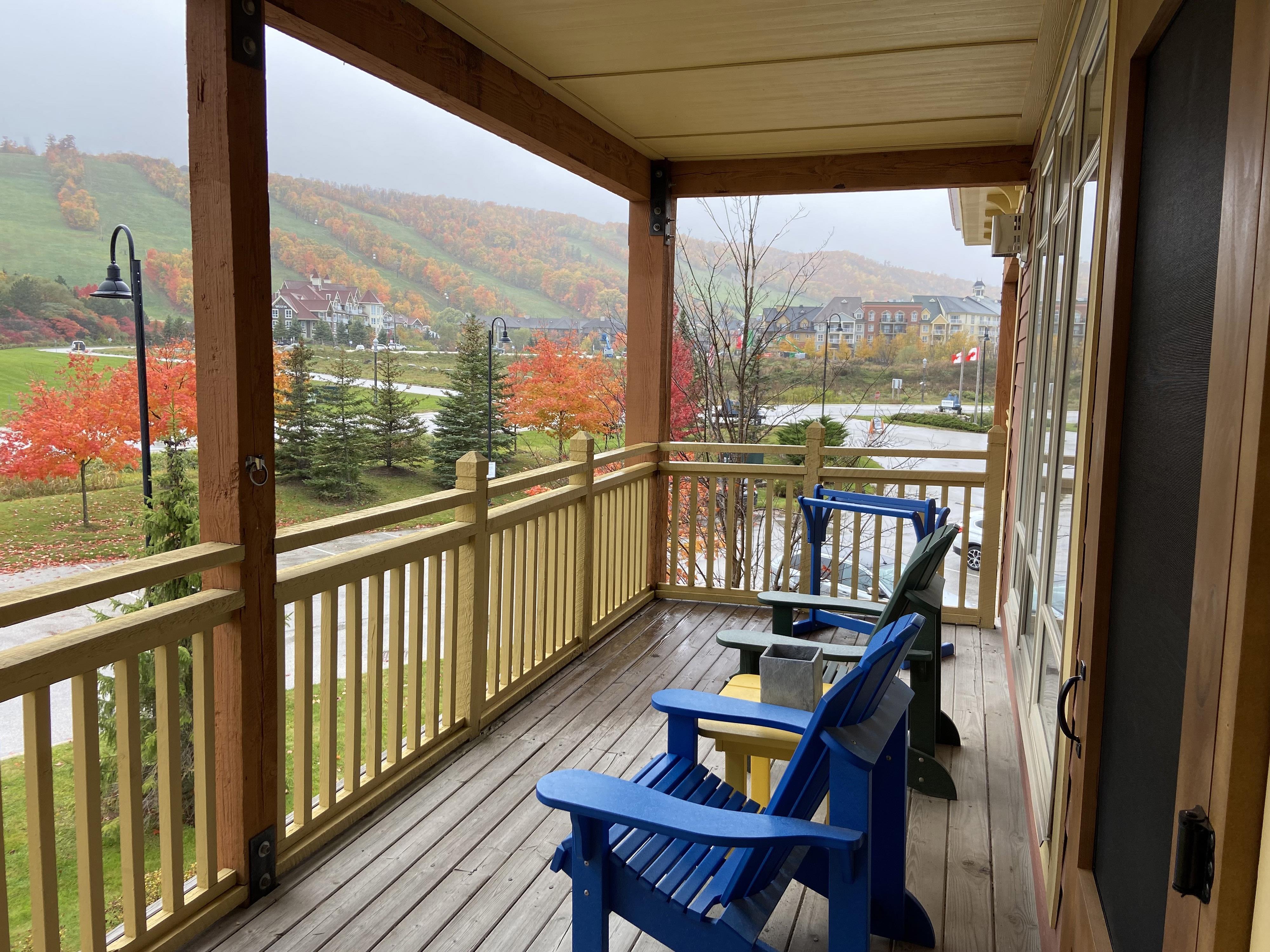 Hilton Grand Vacations Club Blue Mountain Canada - Tap to explore photos
