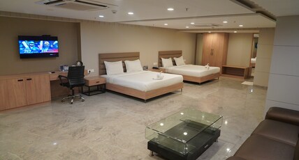 Hotel Shubham Prestige Room Type - SUITE