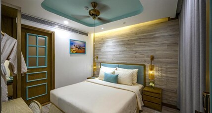 Icon Saigon LifeStyle Design Hotel Room Type - Superior Double Room (Internal Window) + Complimentary Afternoon Tea