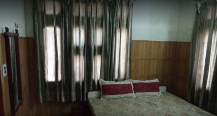 Hotel Amber Room Type - Deluxe Non-AC Room