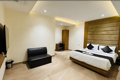 Yashraj Royal Heights