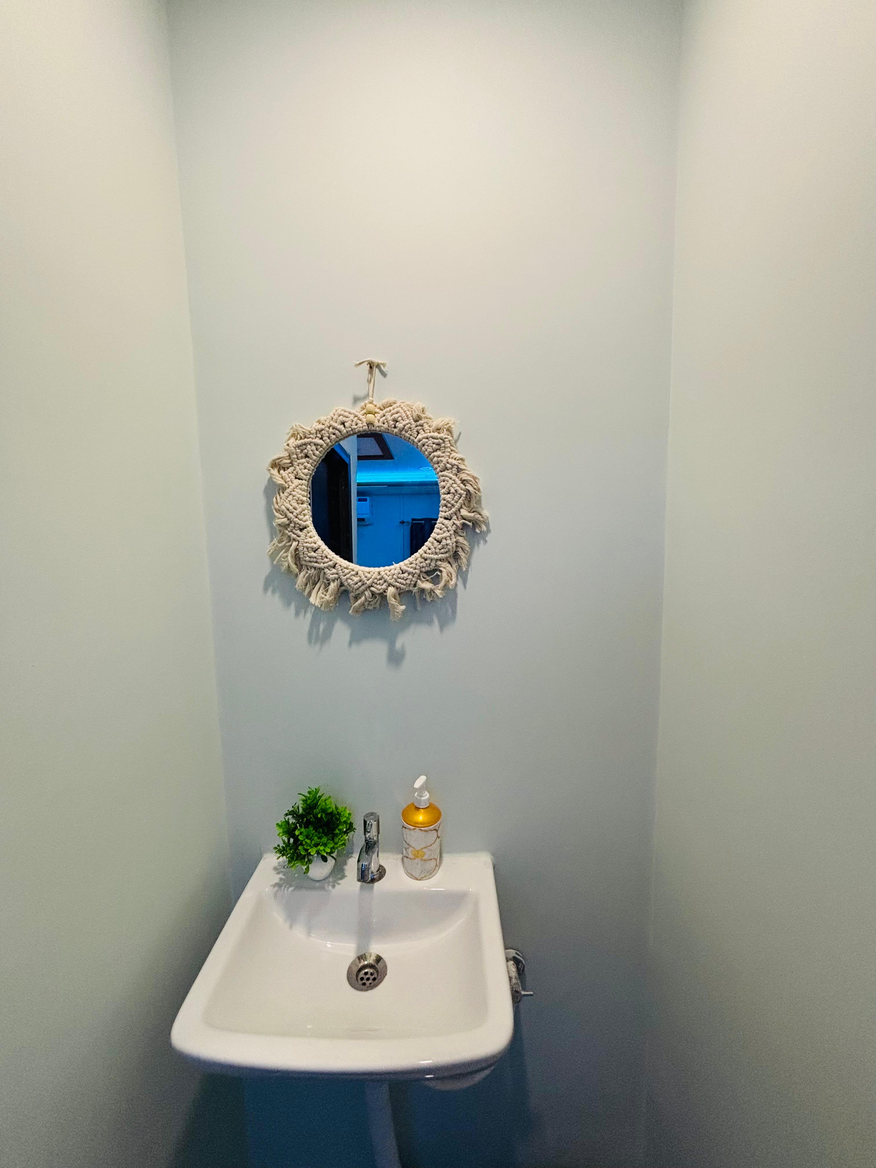 Luneo Inn Homestay - Tap to explore photos