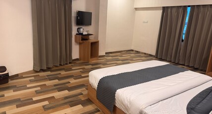 Hotel Sky land Room Type - TITANIUM