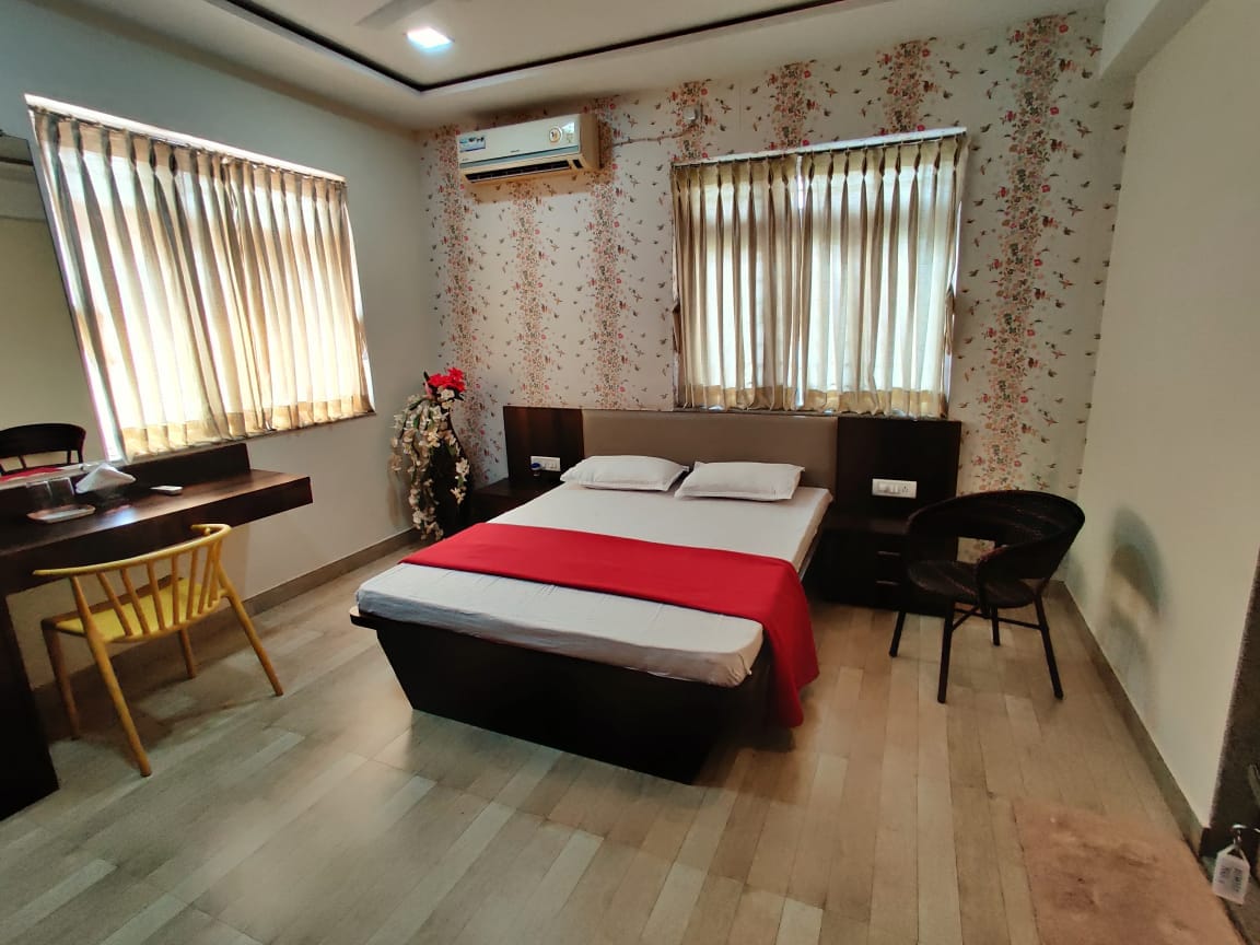 Shoolin Homestay - Tap to explore photos