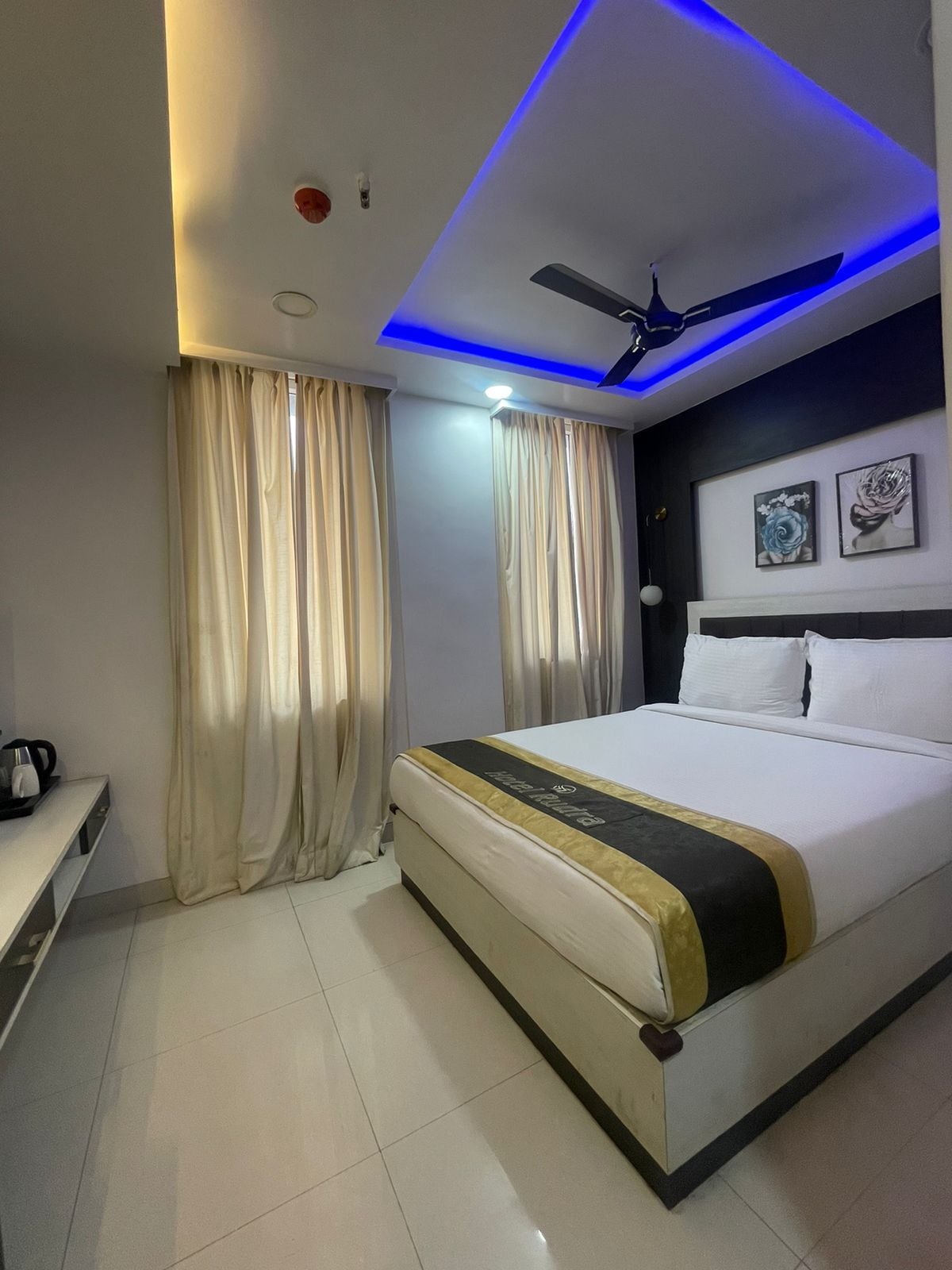 Hotel Rudra - Tap to explore photos