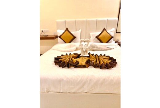 Awadh Hotel