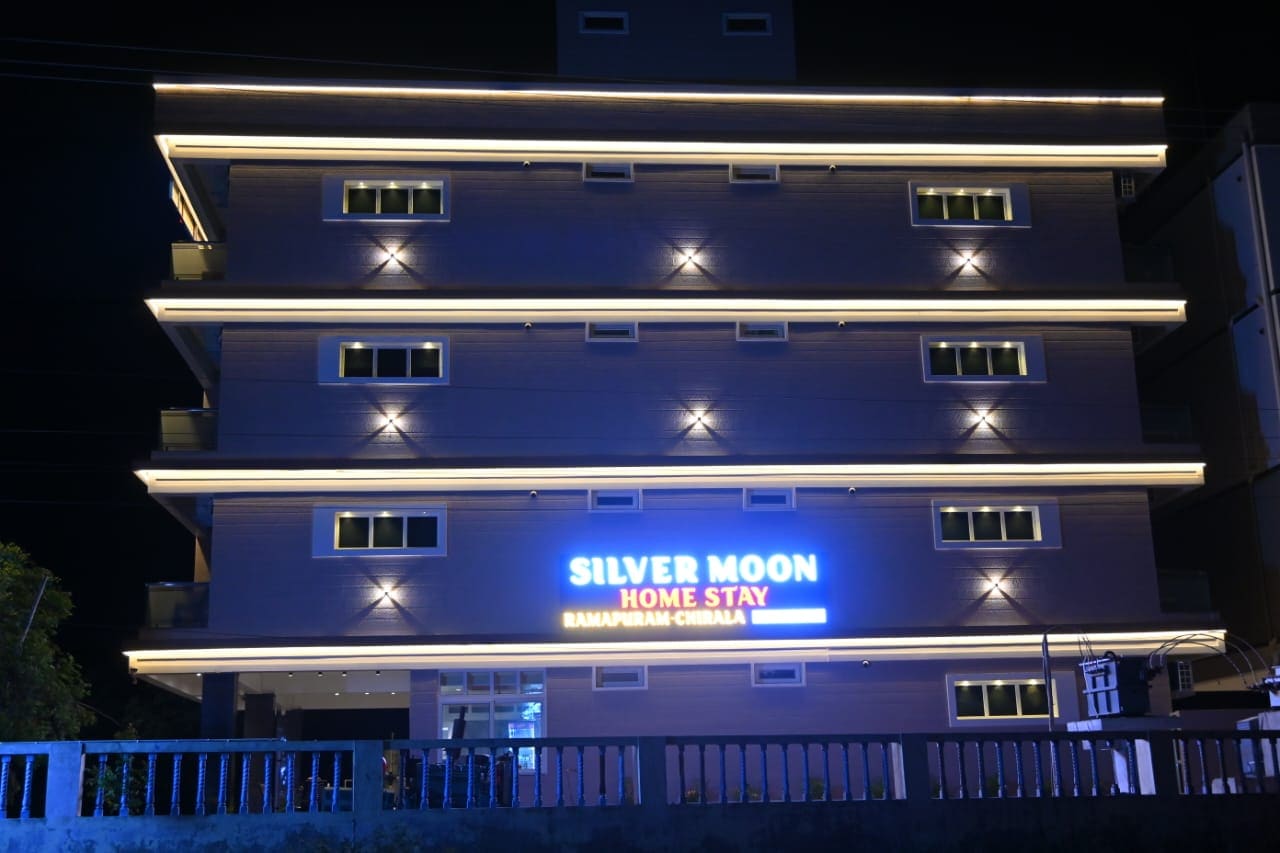 Silver Moon Home Stay - Tap to explore photos
