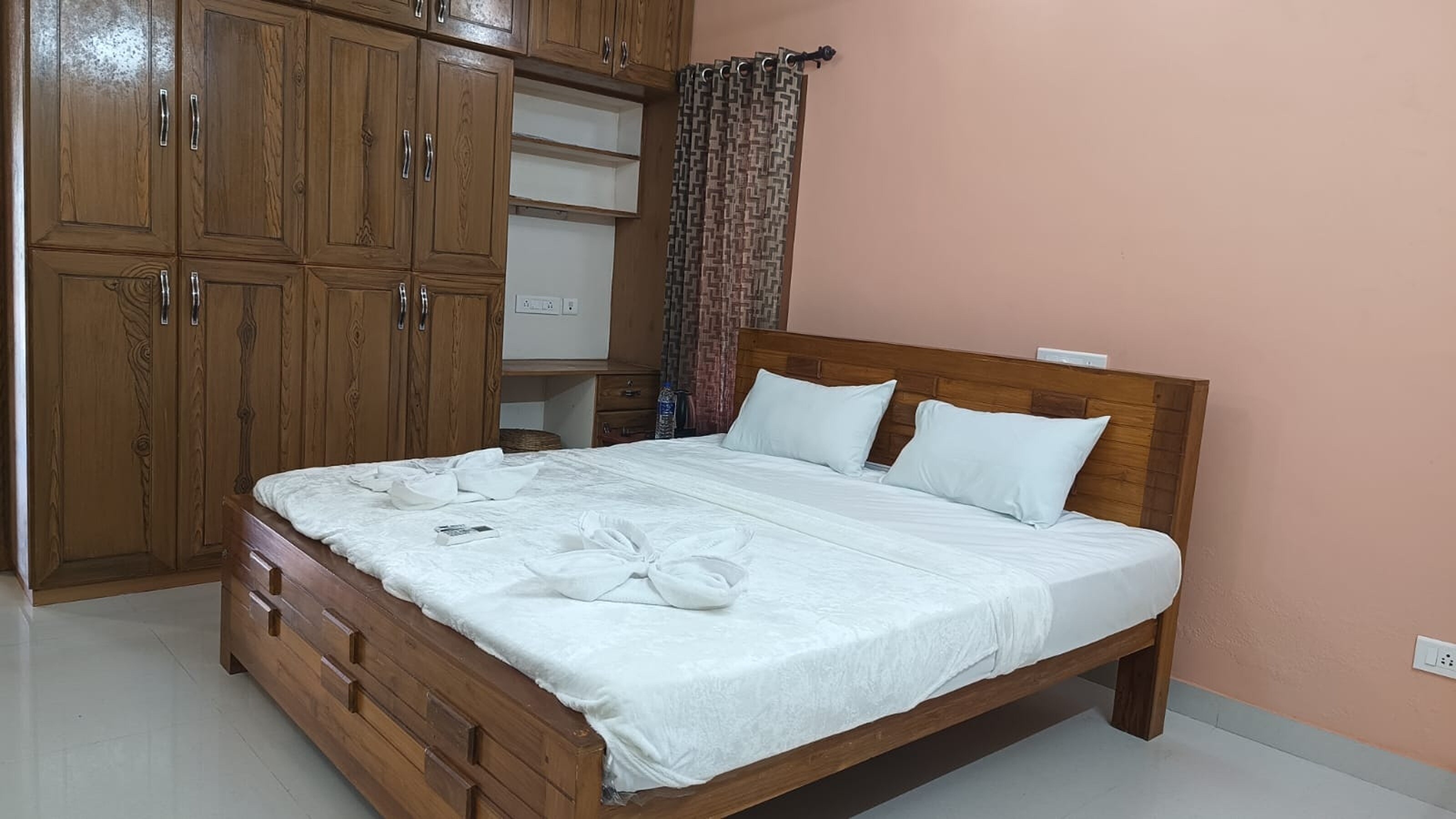 Govindam Homestay - Tap to explore photos