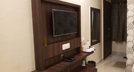 HOTEL SAAYEIN RESIDENCY Room Type - Triple Bed Room