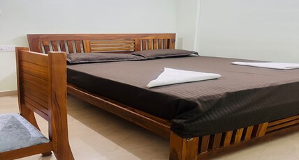 Malabar Paradise Room Type - Deluxe Room AC