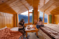 Shoja Stays By MakeBuz