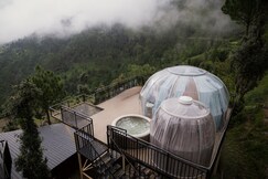 Castle Glamp by Auroras Resorts