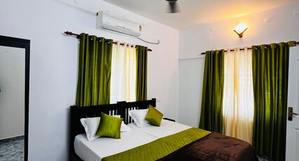 Ravis Beach Villa Room Type - Deluxe Non AC