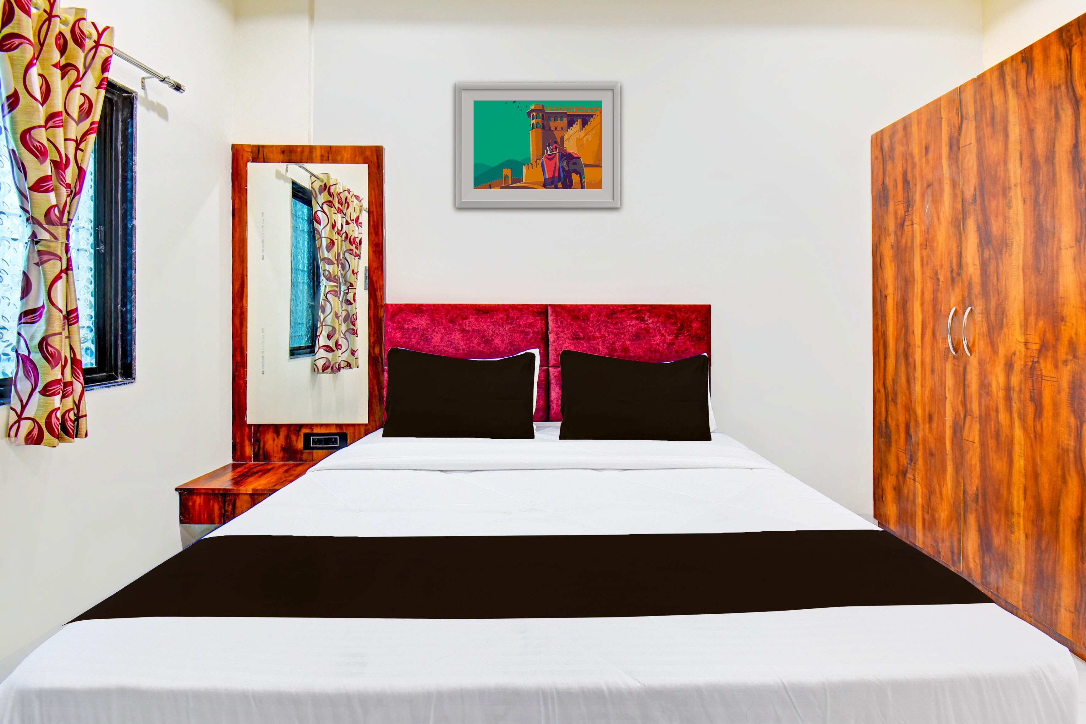 Hotel O Vishwa Lodging - Tap to explore photos