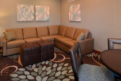 Staybridge Suites SIOUX FALLS AT EMPIRE MALL, an IHG hotel